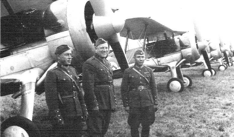 Легенды авиаторов. Исторические рассказы _164.jpg