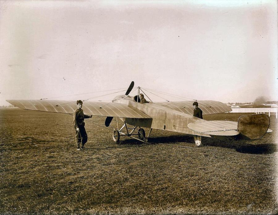 Легенды авиаторов. Исторические рассказы _191.jpg