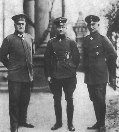 Легенды авиаторов. Исторические рассказы _212.jpg