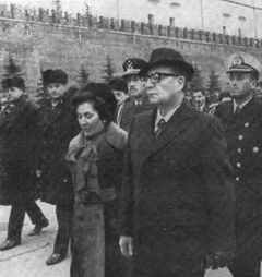 Сальвадор Альенде i_046.jpg