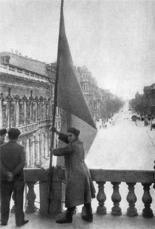 Гвардейцы Сталинграда идут на запад i_032.jpg
