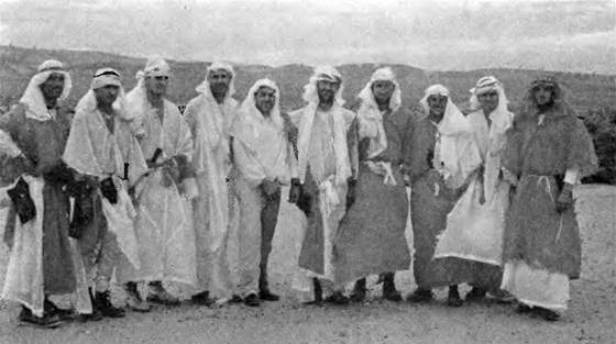 История космического соперничества СССР и США i_048.jpg