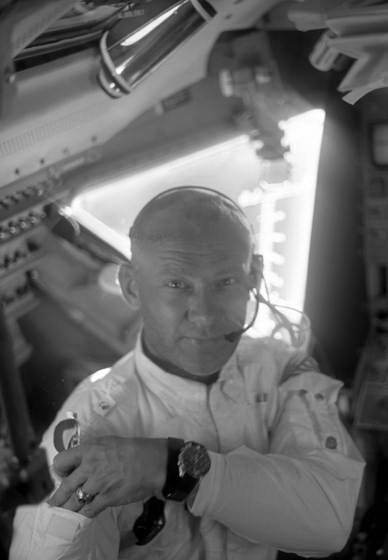 История космического соперничества СССР и США i_062.jpg