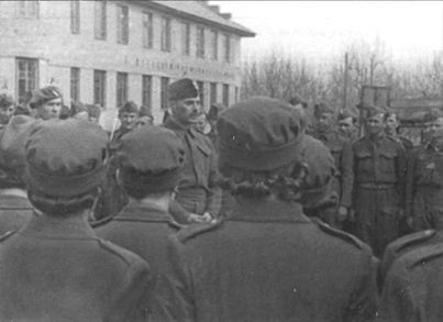 «Гнуснейшие из гнусных». Записки адъютанта генерала Андерса i_028.jpg