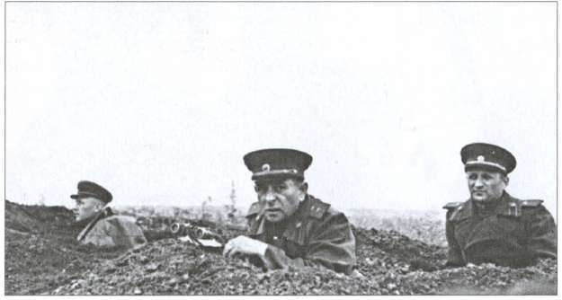 Мехлис. Тень вождя i_036.jpg