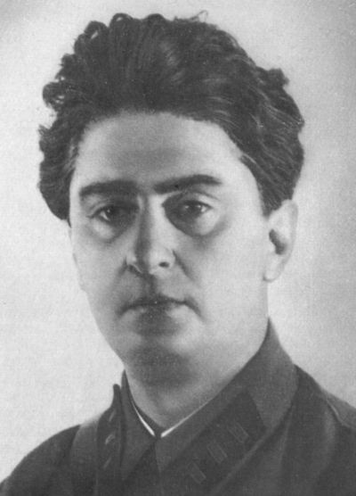 Стихотворения и поэмы i_001.jpg