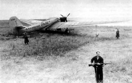 История самолетов 1919 – 1945 pic_181.jpg