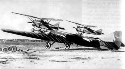 История самолетов 1919 – 1945 pic_184.jpg