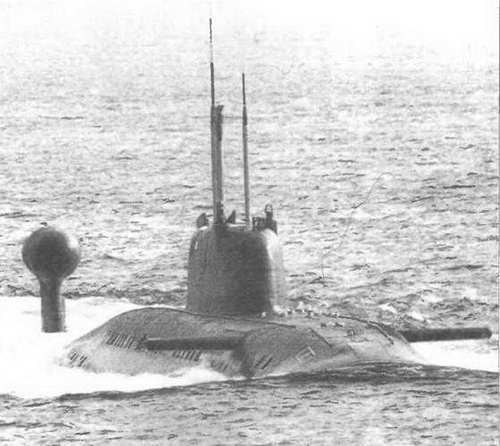 Боевые корабли мира на рубеже XX XXI веков. Часть I. Подводные лодки _70.jpg