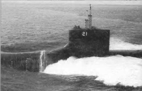 Боевые корабли мира на рубеже XX XXI веков. Часть I. Подводные лодки _78.jpg