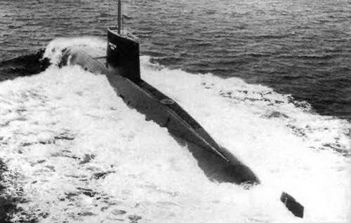 Боевые корабли мира на рубеже XX XXI веков. Часть I. Подводные лодки _134.jpg