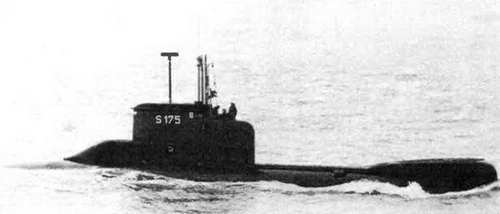 Боевые корабли мира на рубеже XX XXI веков. Часть I. Подводные лодки _214.jpg