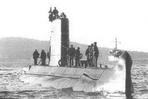 Боевые корабли мира на рубеже XX XXI веков. Часть I. Подводные лодки _230.jpg