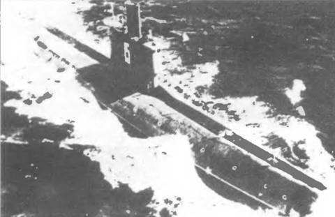 Боевые корабли мира на рубеже XX XXI веков. Часть I. Подводные лодки _285.jpg