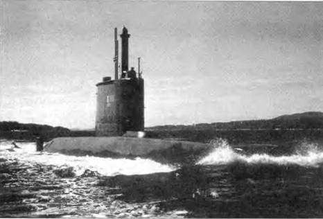 Боевые корабли мира на рубеже XX XXI веков. Часть I. Подводные лодки _304.jpg