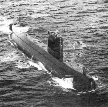 Боевые корабли мира на рубеже XX XXI веков. Часть I. Подводные лодки _314.jpg