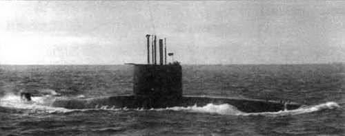 Боевые корабли мира на рубеже XX XXI веков. Часть I. Подводные лодки _383.jpg