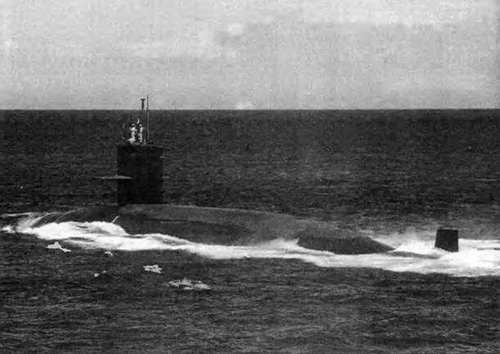 Боевые корабли мира на рубеже XX XXI веков. Часть I. Подводные лодки _430.jpg