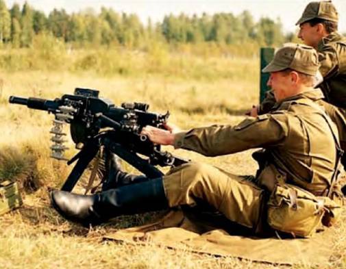 БОЕВОЕ СТРЕЛКОВОЕ ОРУЖИЕ РОССИИ _234.jpg