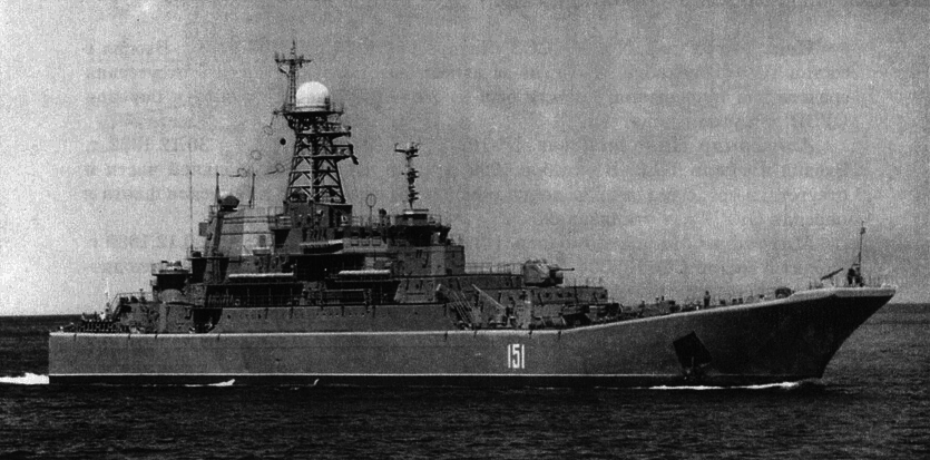 Корабли ВМФ СССР Справочник том IV Десантные и минно-тральные корабли i_014.png