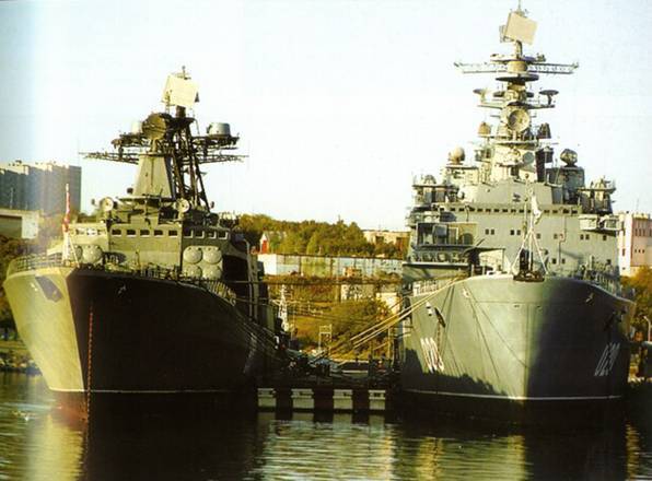 Десантные и минно-тральные корабли Часть3 Фотографии i_140.jpg