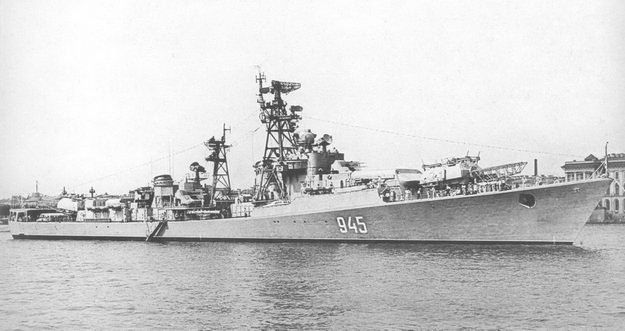 Корабли ВМФ СССР. Том 3. Противолодочные корабли. Часть 1. Противолодочные крейсера, большие противолодочные и сторожевые корабли pic_88.jpg