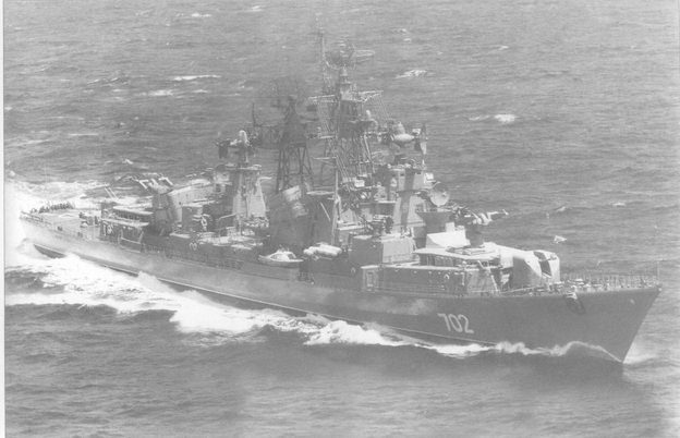 Корабли ВМФ СССР. Том 3. Противолодочные корабли. Часть 1. Противолодочные крейсера, большие противолодочные и сторожевые корабли pic_93.jpg