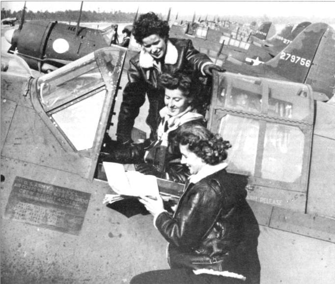SB2C Helldiver pic_55.jpg