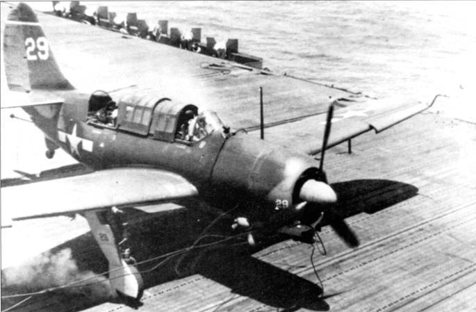 SB2C Helldiver pic_75.jpg