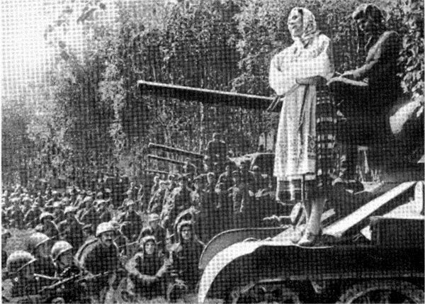 Песенная летопись Великой Отечественной войны i_016.jpg