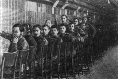 Ленин. Жизнь и смерть i_088.jpg