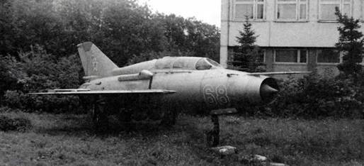 Истребитель МиГ-21 Рождение легенды pic_58.jpg