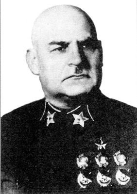Танки, вперед! Курьезы танковой войны в битве за Ленинград i_011.jpg