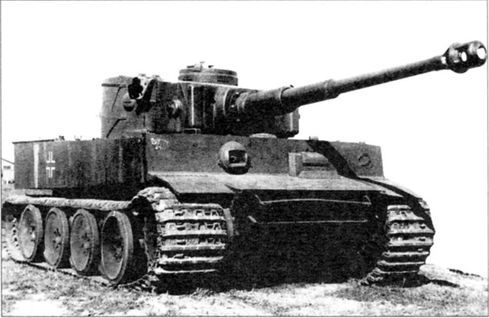 Танки, вперед! Курьезы танковой войны в битве за Ленинград i_027.jpg