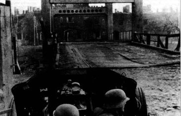 Трагедия Брестской крепости. Антология подвига. 22 июня - 23 июля 1941 года i_116.jpg