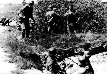 Трагедия Брестской крепости. Антология подвига. 22 июня - 23 июля 1941 года i_122.jpg
