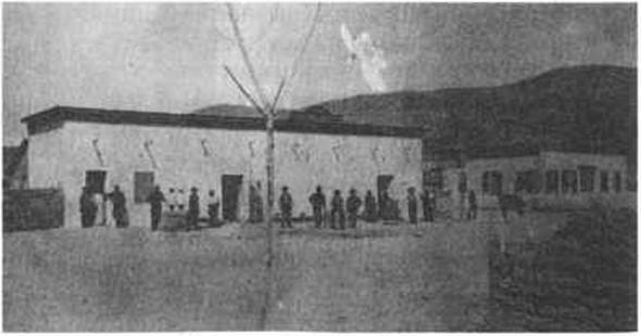 По закону револьвера. Дикий Запад и его герои i_078.jpg