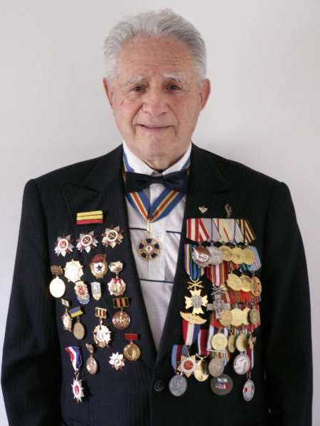 Рассказы и стихи (Публикации 2011 – 2013 годов) Degen33.jpg