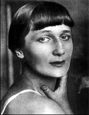 100 знаменитых женщин doc2fb_image_0200003B.jpg