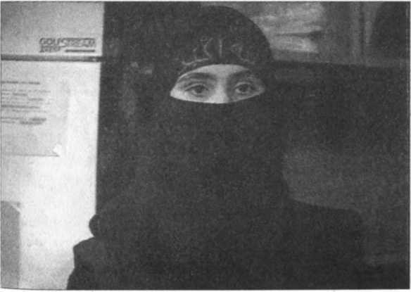 Невесты Аллаха; Лица и судьбы всех женщин-шахидок, взорвавшихся в России i_043.jpg