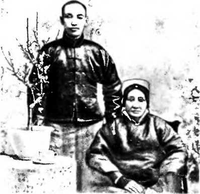 Судьба китайского Бонапарта i_006.jpg