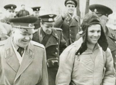 Юрий Гагарин i_033.jpg