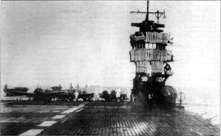 Авианосец AKAGI: от Пёрл-Харбора до Мидуэя i_034.jpg