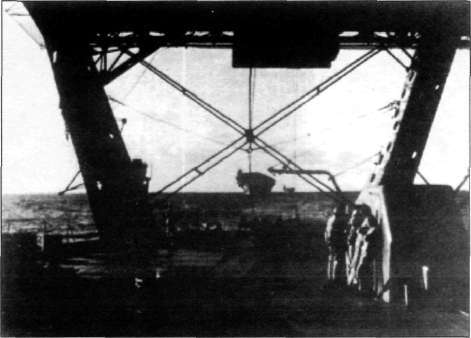 Авианосец AKAGI: от Пёрл-Харбора до Мидуэя i_036.jpg