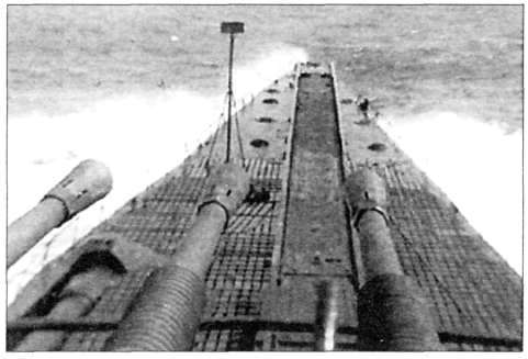 Подводные авианосцы японского флота i_033.jpg