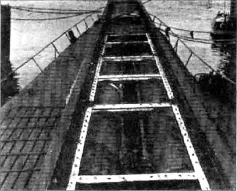 Подводные авианосцы японского флота i_035.jpg