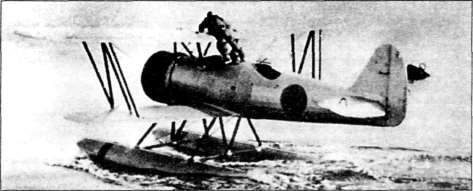 Подводные авианосцы японского флота i_052.jpg