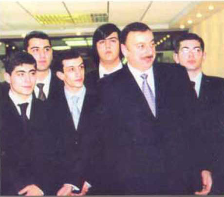 Ильхам Алиев ia021c.jpg