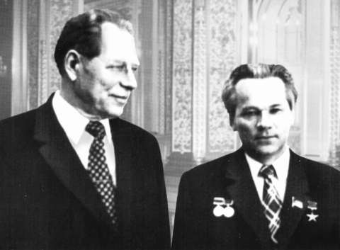 Михаил Калашников i_021.jpg