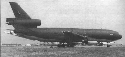 Энциклопедия современной военной авиации 1945-2002: Часть 1. Самолеты pic_546.jpg